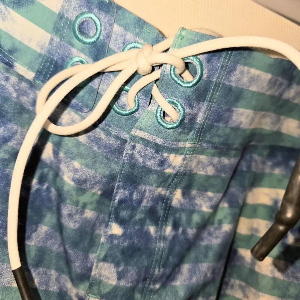 LULULEMON Sz 32 Stretch Blue Digital Swim Trunks Beach Surf Logo Board Shorts